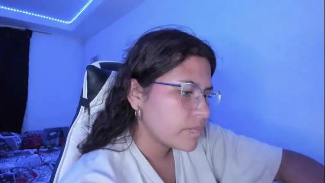 Image 6 of ladybrown_16 Stream on Chaturbate on 5 days ago