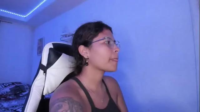 Image 2 of ladybrown_16 Stream on Chaturbate on 1 month ago