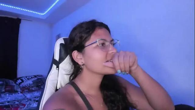 Image 6 of ladybrown_16 Stream on Chaturbate on 1 month ago
