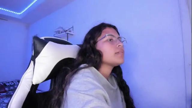 Image 6 of ladybrown_16 Stream on Chaturbate on 1 month ago