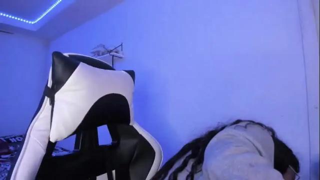 Image 8 of ladybrown_16 Stream on Chaturbate on 1 month ago