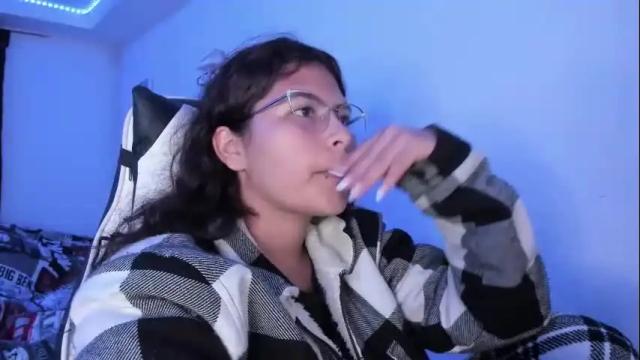Image 8 of ladybrown_16 Stream on Chaturbate on 1 month ago