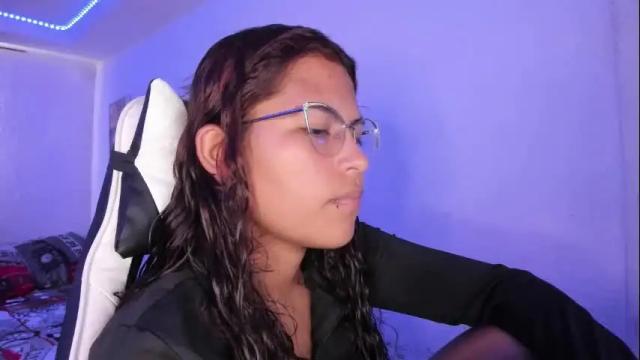 Image 6 of ladybrown_16 Stream on Chaturbate on 1 month ago
