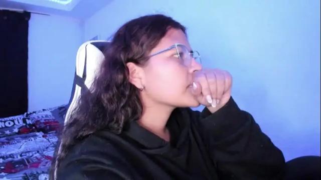 Image 10 of ladybrown_16 Stream on Chaturbate on 1 month ago