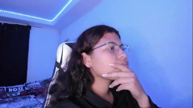 Image 4 of ladybrown_16 Stream on Chaturbate on 1 month ago