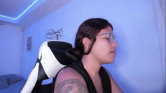 Thumbnail 1, ladybrown_16's Stream at Chaturbate, 1 month ago