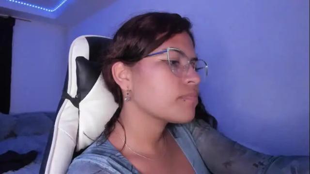 Image 11 of ladybrown_16 Stream on Chaturbate on 29 days ago