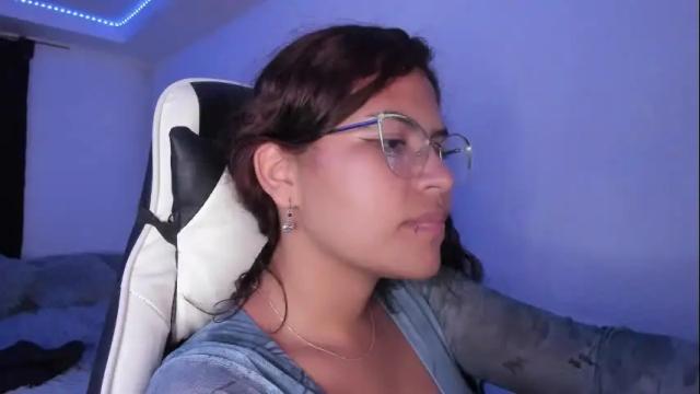 Image 12 of ladybrown_16 Stream on Chaturbate on 29 days ago