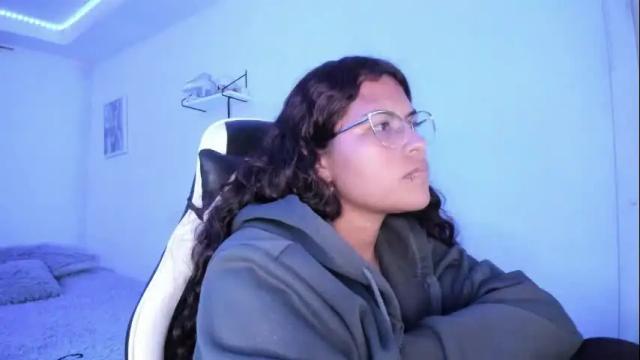 Image 11 of ladybrown_16 Stream on Chaturbate on 24 days ago