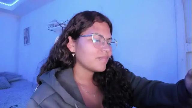 Image 2 of ladybrown_16 Stream on Chaturbate on 24 days ago