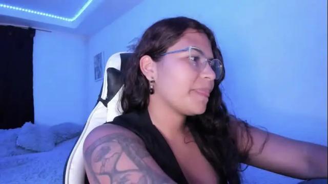 Image 7 of ladybrown_16 Stream on Chaturbate on 22 days ago