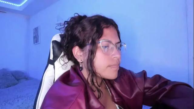 Image 10 of ladybrown_16 Stream on Chaturbate on 18 days ago