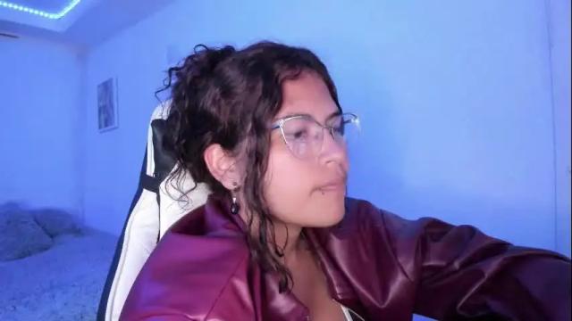 Image 8 of ladybrown_16 Stream on Chaturbate on 18 days ago