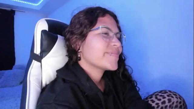Image 4 of ladybrown_16 Stream on Chaturbate on 17 days ago