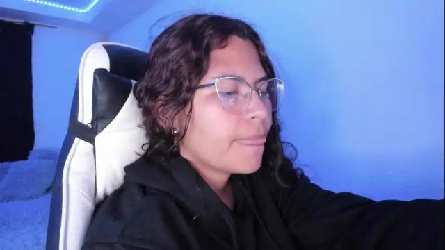 Image 7 of ladybrown_16 Stream on Chaturbate on 17 days ago