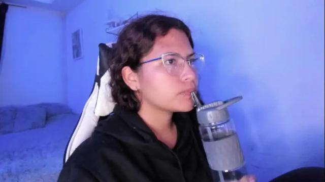 Image 8 of ladybrown_16 Stream on Chaturbate on 16 days ago