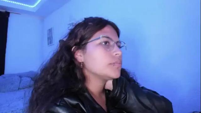 Image 6 of ladybrown_16 Stream on Chaturbate on 13 days ago