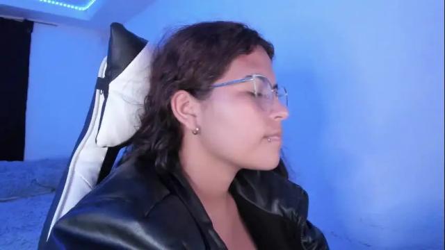 Image 7 of ladybrown_16 Stream on Chaturbate on 12 days ago
