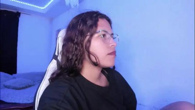 Image 3 of ladybrown_16 Stream on Chaturbate on 19 days ago