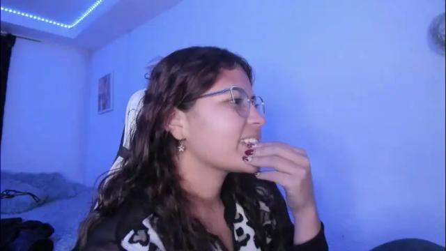 Image 10 of ladybrown_16 Stream on Chaturbate on 11 days ago