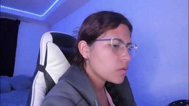 Image 2 of ladybrown_16 Stream on Chaturbate on 8 days ago