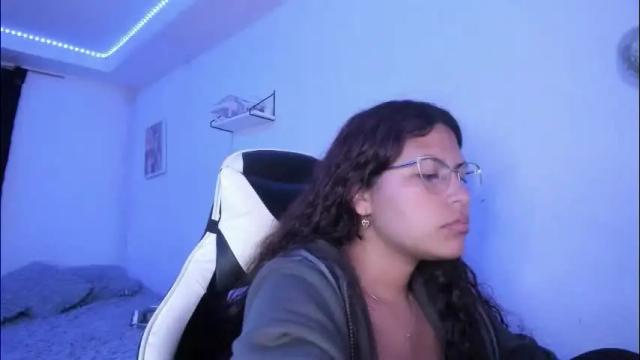 Image 3 of ladybrown_16 Stream on Chaturbate on 2 days ago