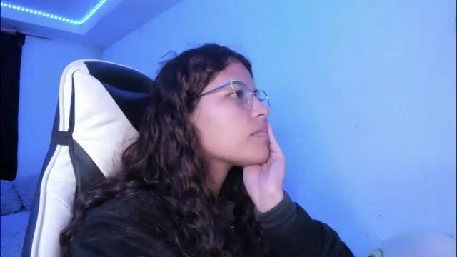 Image 7 of ladybrown_16 Stream on Chaturbate on 2 months ago