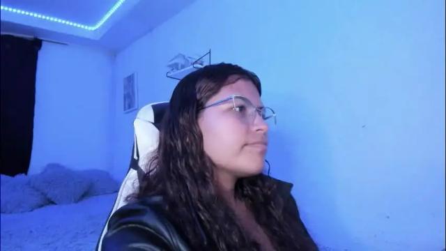Image 12 of ladybrown_16 Stream on Chaturbate on 2 months ago