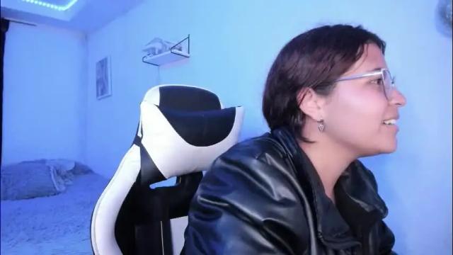 Thumbnail 1, ladybrown_16's Stream at Chaturbate, 1 month ago