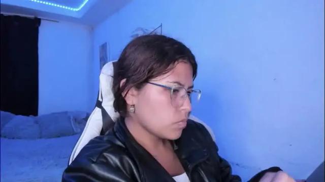 Image 12 of ladybrown_16 Stream on Chaturbate on 2 months ago