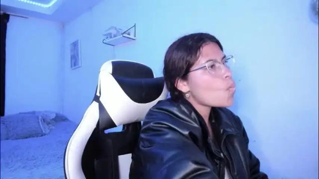 Image 8 of ladybrown_16 Stream on Chaturbate on 2 months ago
