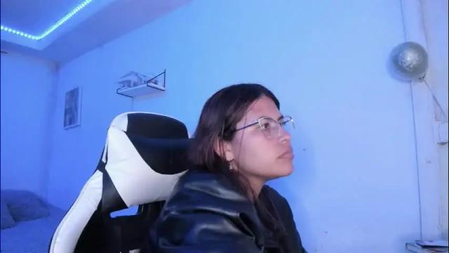 Image 4 of ladybrown_16 Stream on Chaturbate on 1 month ago