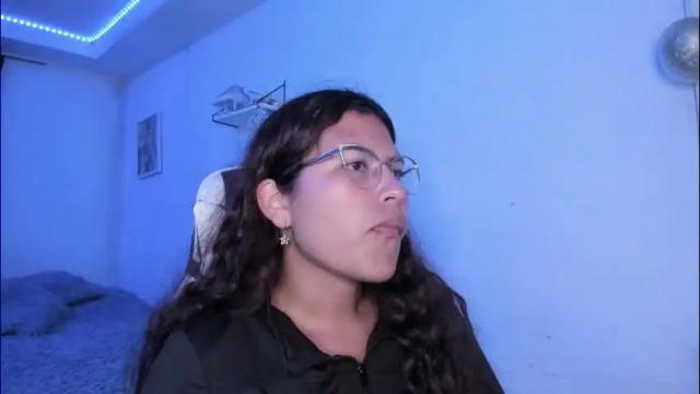 Image 2 of ladybrown_16 Stream on Chaturbate on 1 month ago