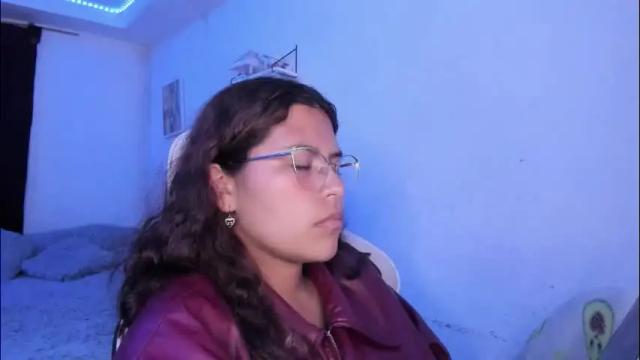 Image 11 of ladybrown_16 Stream on Chaturbate on 1 month ago