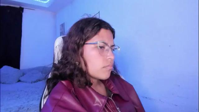 Image 4 of ladybrown_16 Stream on Chaturbate on 1 month ago