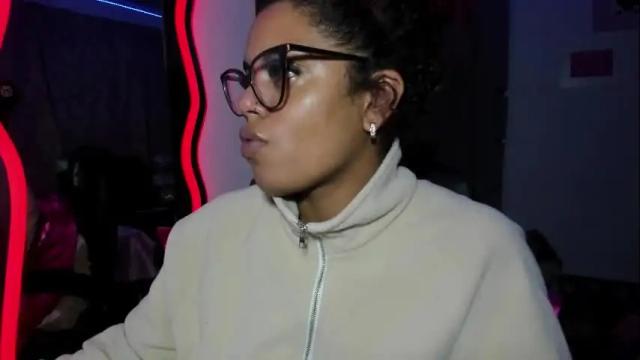 Image 10 of ladydanniela Stream on Chaturbate on 1 month ago