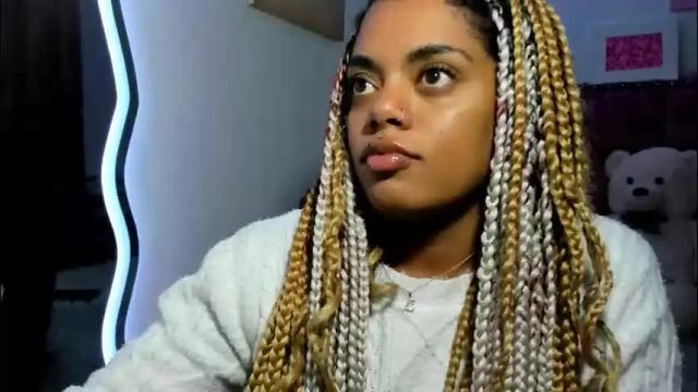 Image 11 of ladydanniela Stream on Chaturbate on 1 month ago