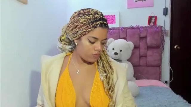 Image 8 of ladydanniela Stream on Chaturbate on 1 month ago
