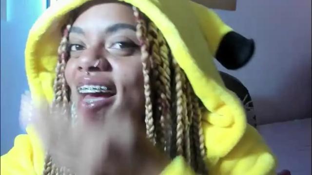 Image 11 of ladydanniela Stream on Chaturbate on 17 days ago