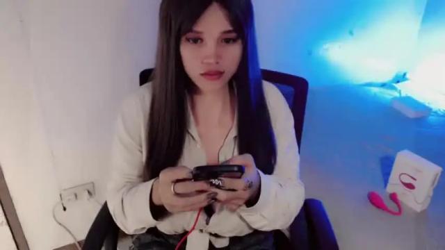 Image 12 of ladykimxx Stream on Chaturbate on 16 months ago