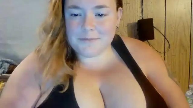 Image 6 of ladylynn13 Stream on Chaturbate on 1 month ago