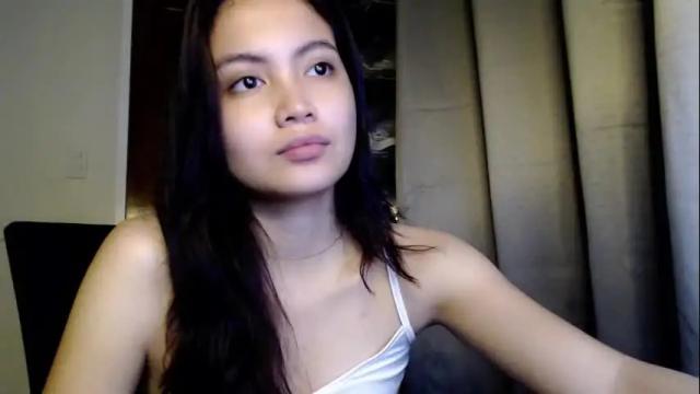 Image 6 of ladymia_x Stream on Chaturbate on 1 month ago