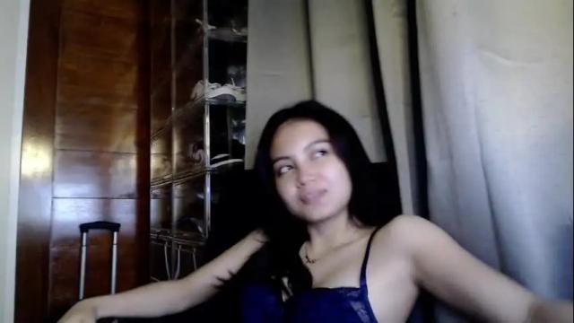 Image 12 of ladymia_x Stream on Chaturbate on 2 months ago