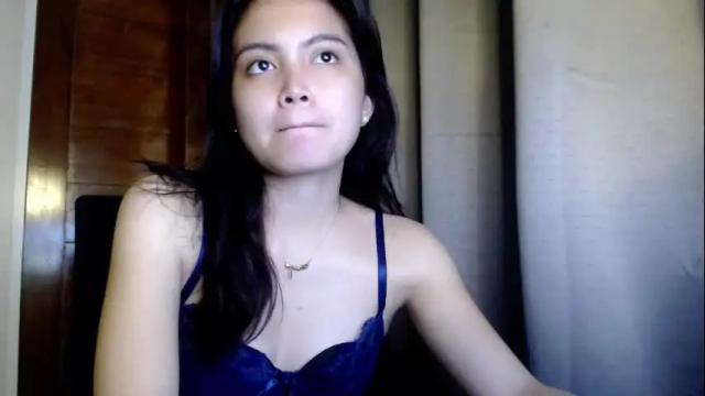 Image 4 of ladymia_x Stream on Chaturbate on 2 months ago