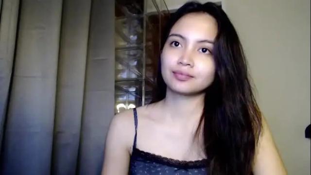 Image 3 of ladymia_x Stream on Chaturbate on 20 days ago