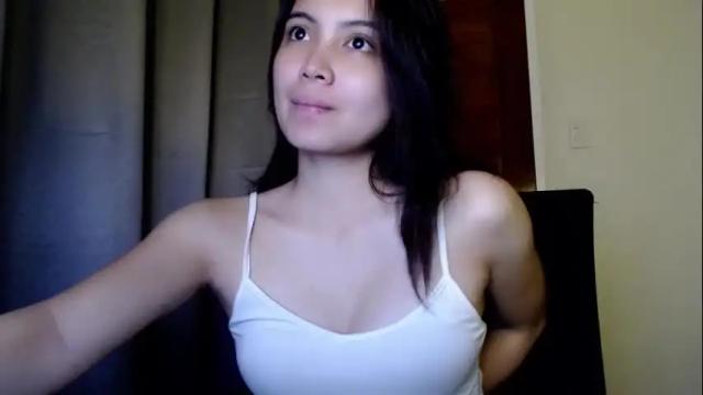 Image 10 of ladymia_x Stream on Chaturbate on 18 days ago