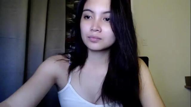 Image 7 of ladymia_x Stream on Chaturbate on 18 days ago