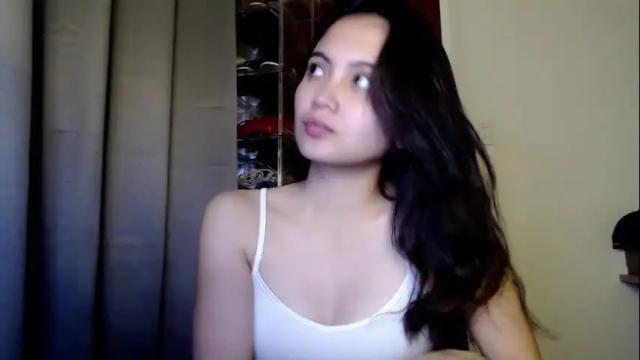 Image 10 of ladymia_x Stream on Chaturbate on 16 days ago