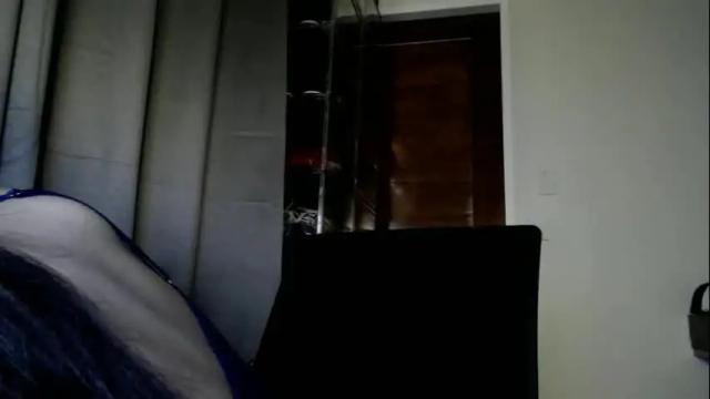 Image 6 of ladymia_x Stream on Chaturbate on 12 days ago