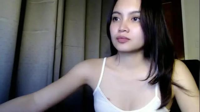 Image 4 of ladymia_x Stream on Chaturbate on 1 month ago